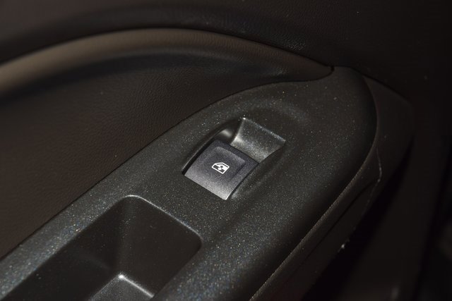 Used 2018 Chevrolet Colorado LT w/ Redline Special Edition image 43