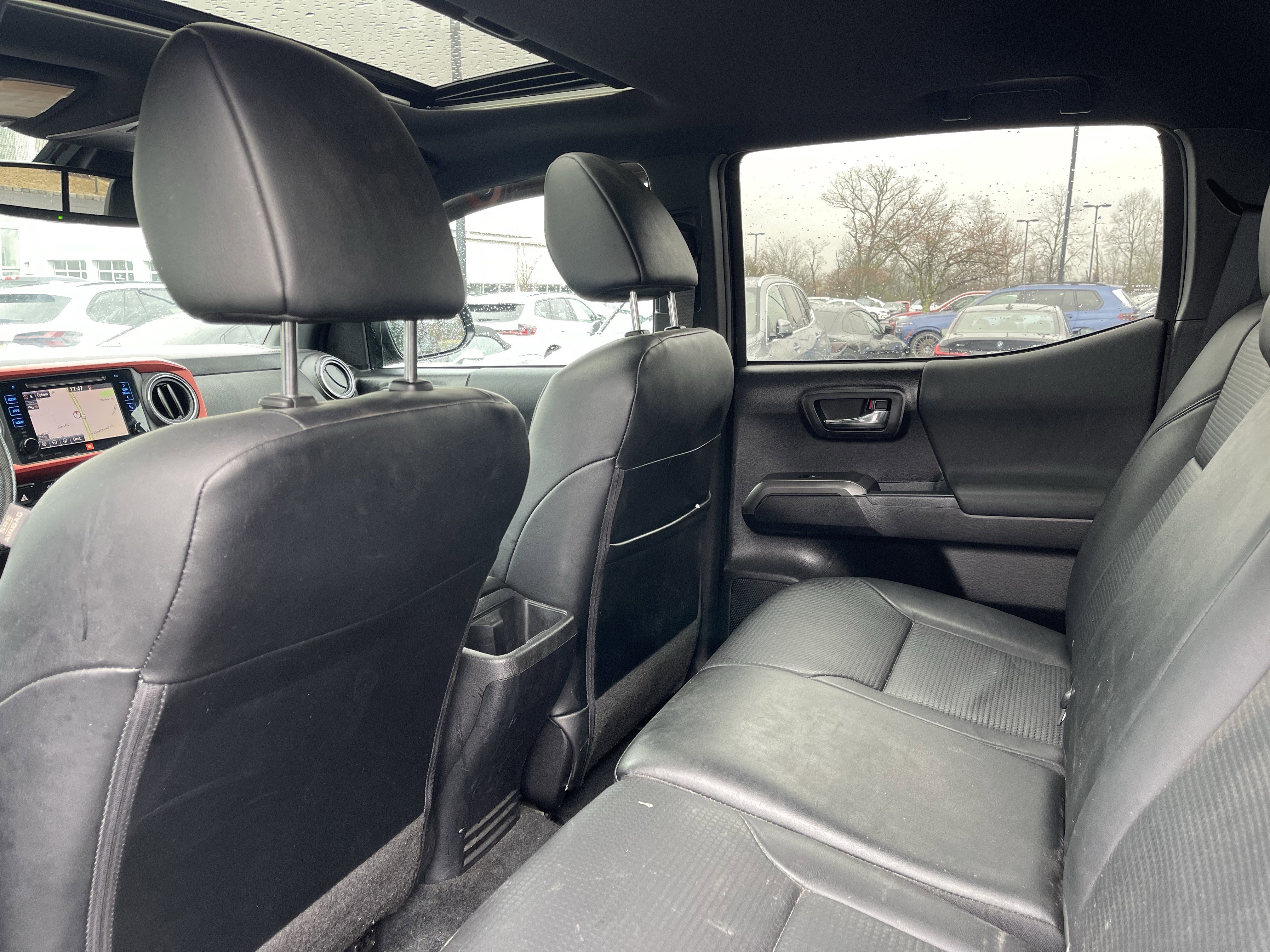 Used 2019 Toyota Tacoma TRD Sport image 23