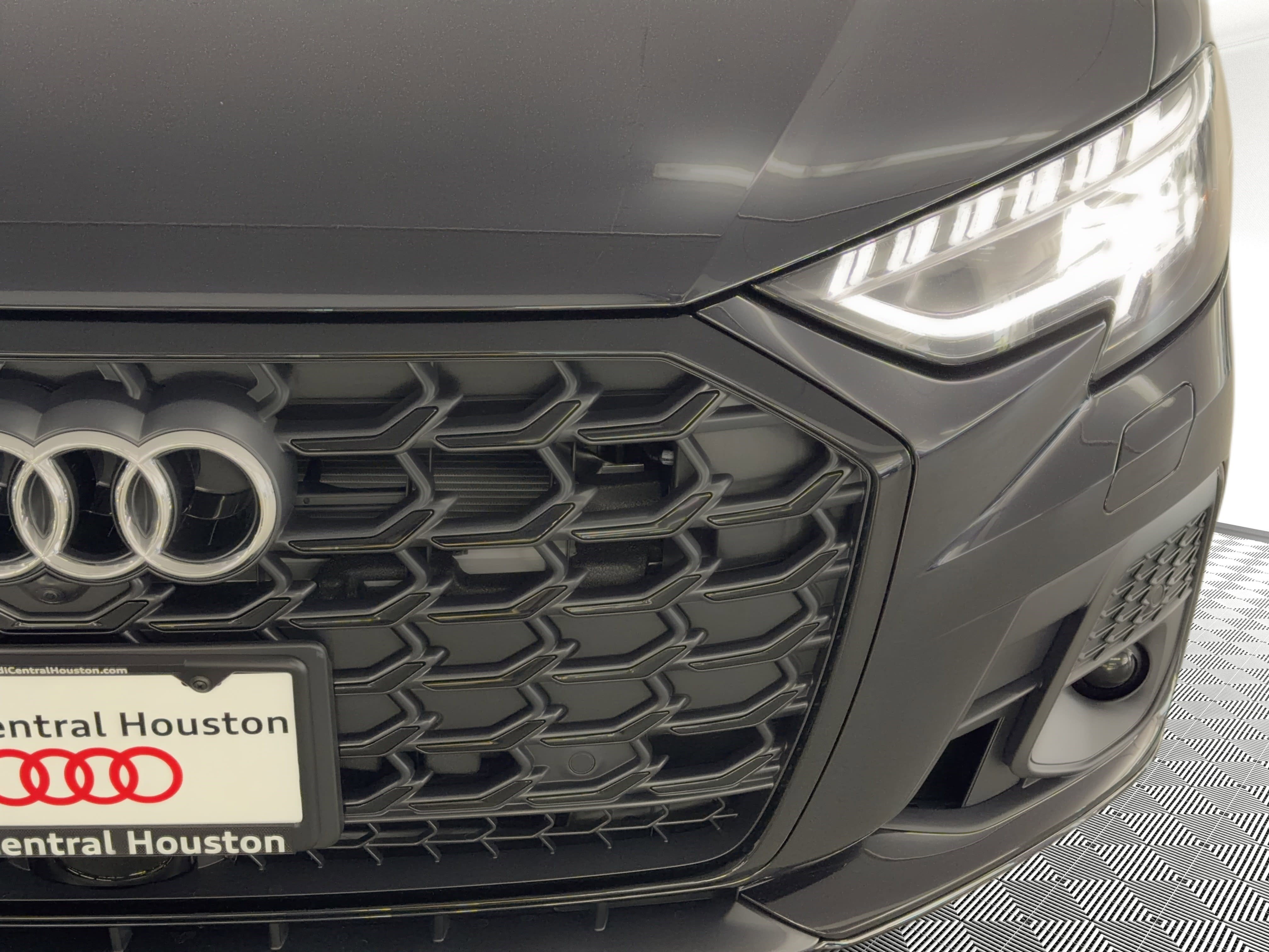 New 2026 Audi A8 L 3.0T image 11