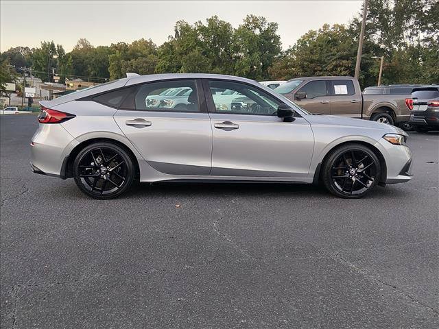 Used 2023 Honda Civic Sport image 3