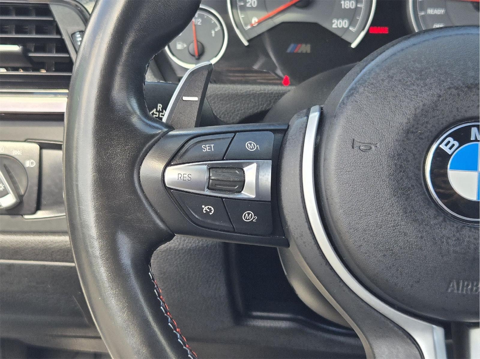Used 2015 BMW M4 Coupe RWD image 27