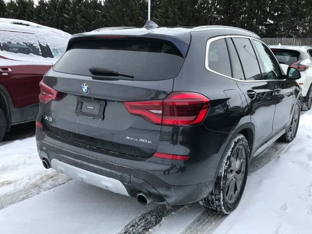 Used 2021 BMW X3 xDrive30e image 29