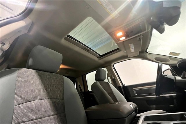 Used 2019 RAM 1500 Classic Warlock image 29