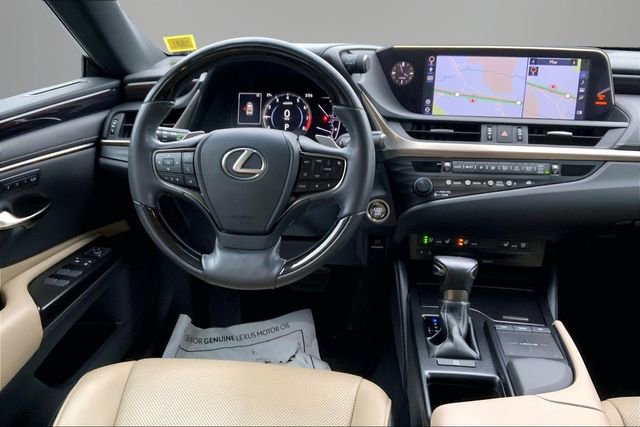 Used 2019 Lexus ES 350 w/ Premium Package image 5