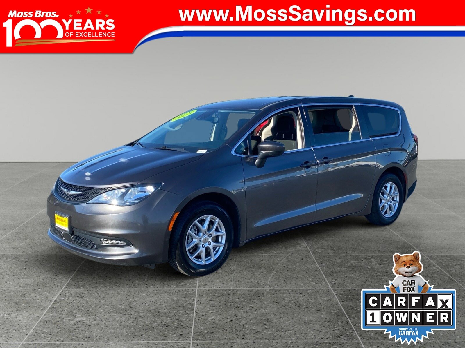 Used 2023 Chrysler Voyager LX FWD image 1