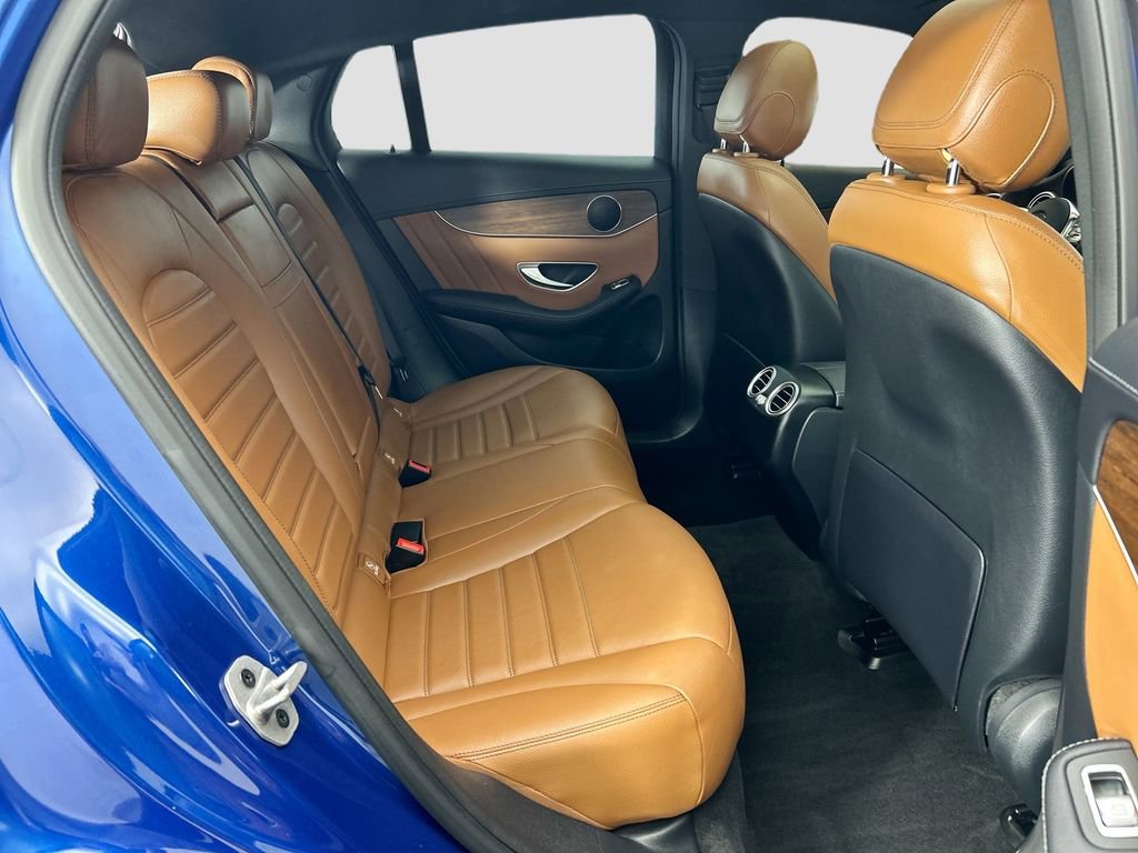 Used 2023 Mercedes-Benz GLC 300 4MATIC Coupe image 20