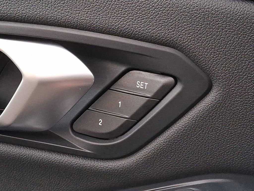 Used 2020 BMW 330i xDrive 330i xDrive w/ Convenience Package image 24