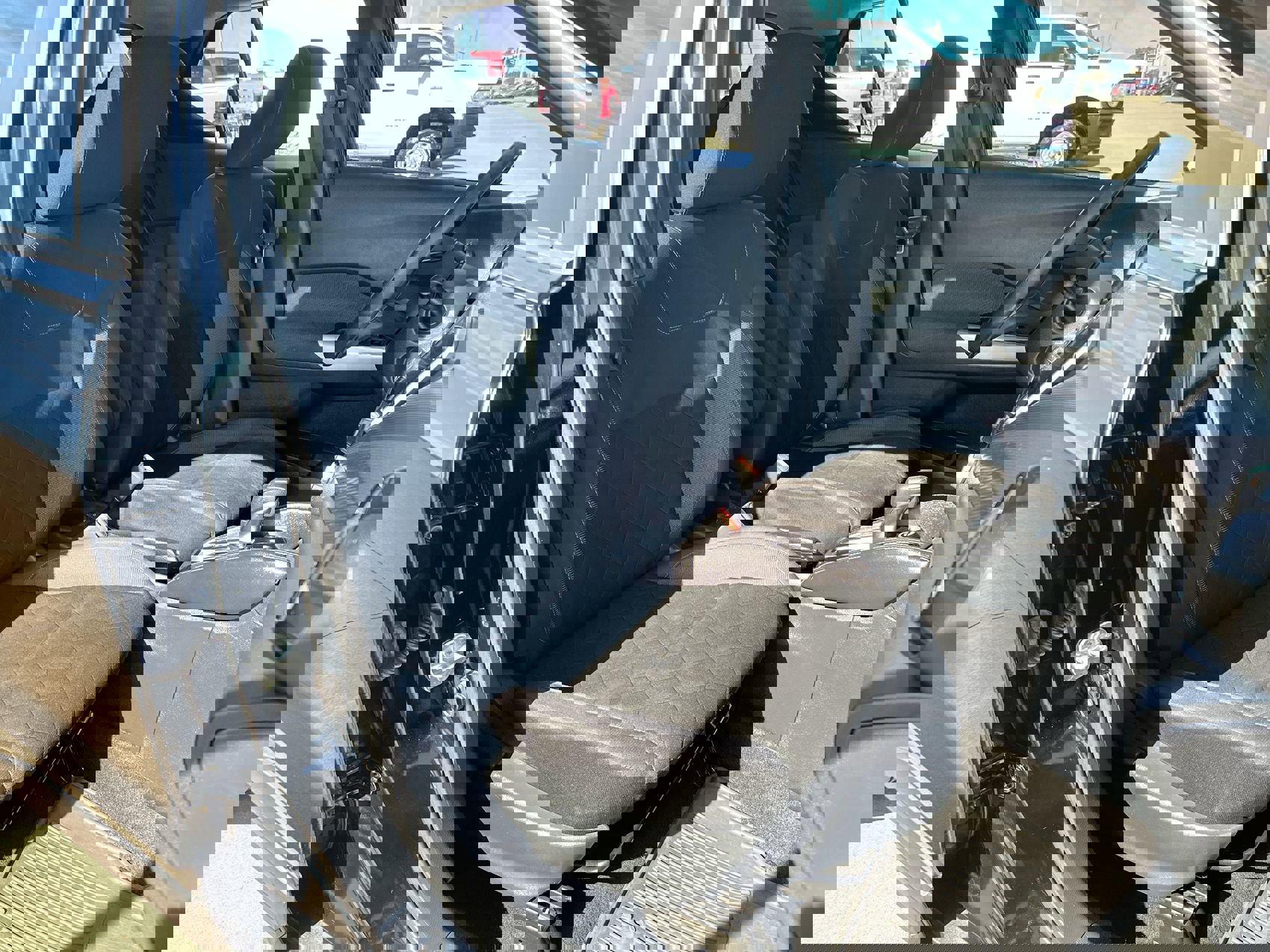 Used 2019 Nissan Kicks SV image 23