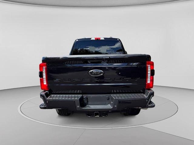 Used 2025 Ford F350 Lariat w/ Black Appearance Package AWD/4WD image 4