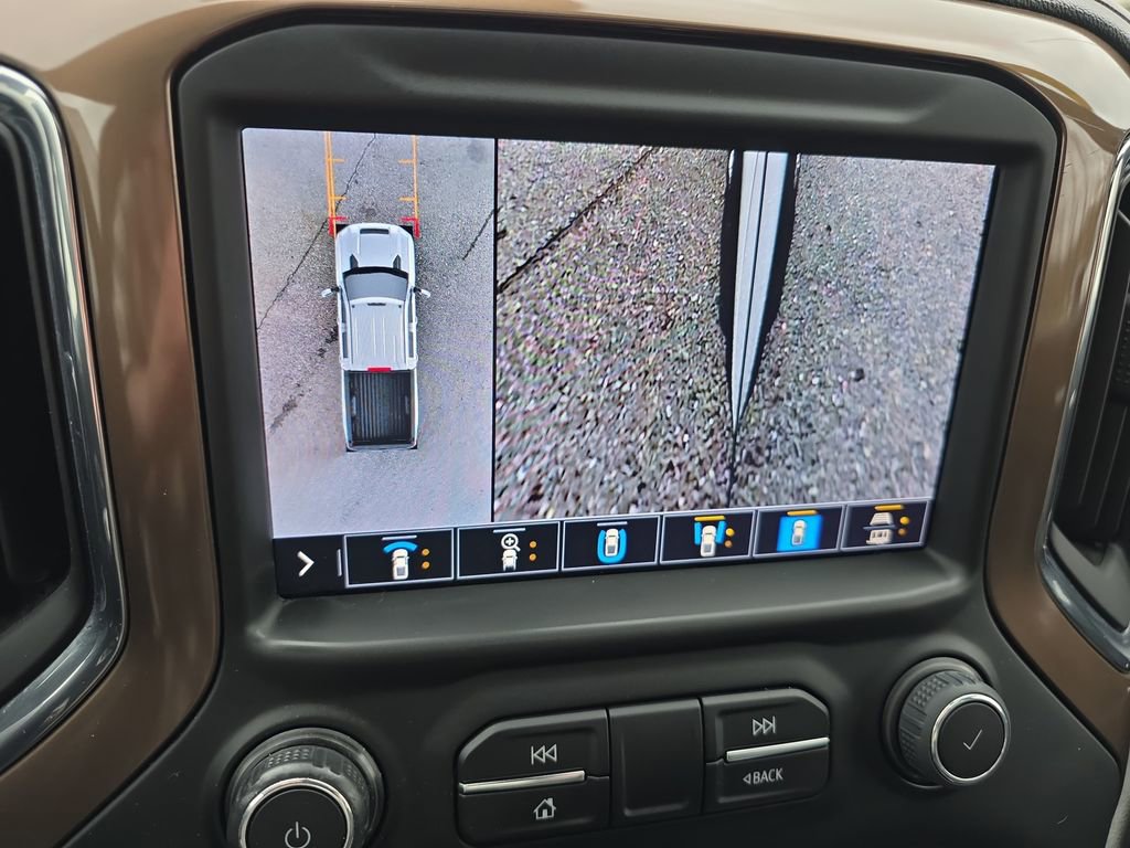 Used 2022 Chevrolet Silverado 3500 High Country w/ Z71 Off-Road Package image 27