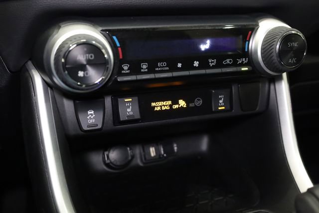 Used 2021 Toyota RAV4 XLE w/ XLE Grade Weather Package image 21