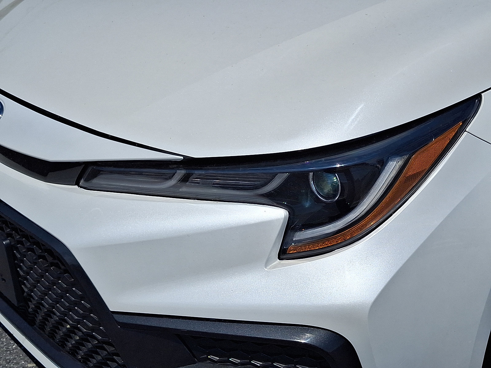 Used 2021 Toyota Corolla SE w/ SE Premium Package FWD image 10