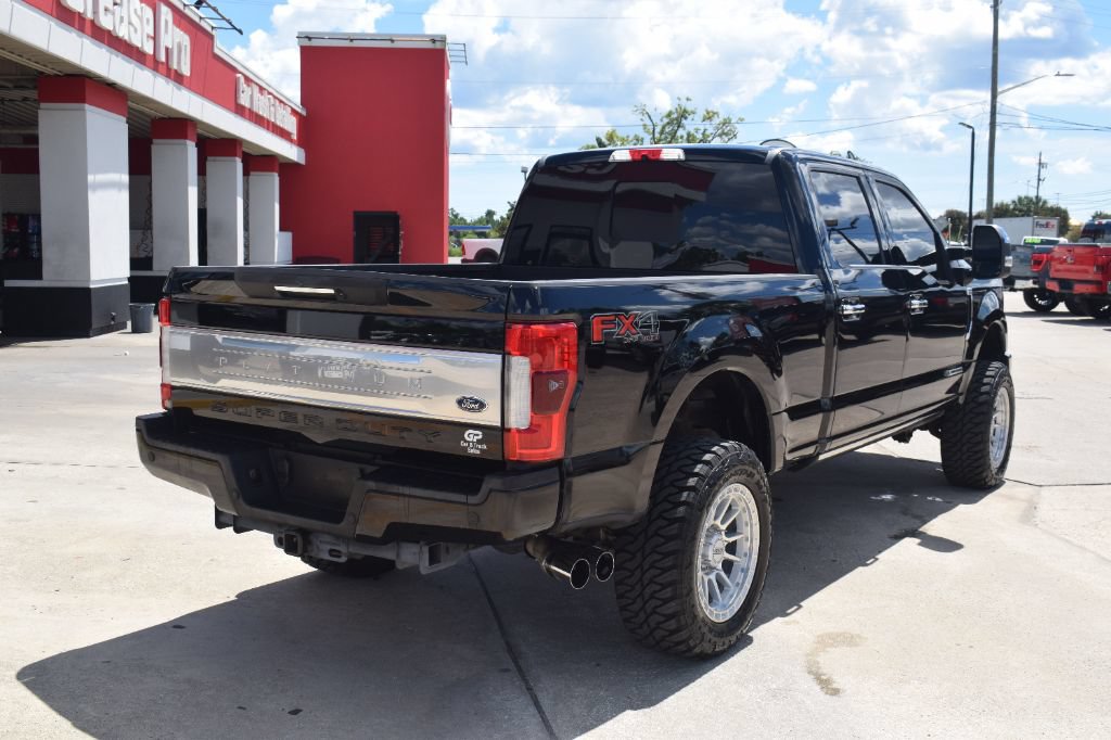 Used 2017 Ford F250 Platinum w/ Platinum Ultimate Package AWD/4WD image 3