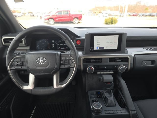 Certified 2024 Toyota Tacoma TRD Off-Road image 13