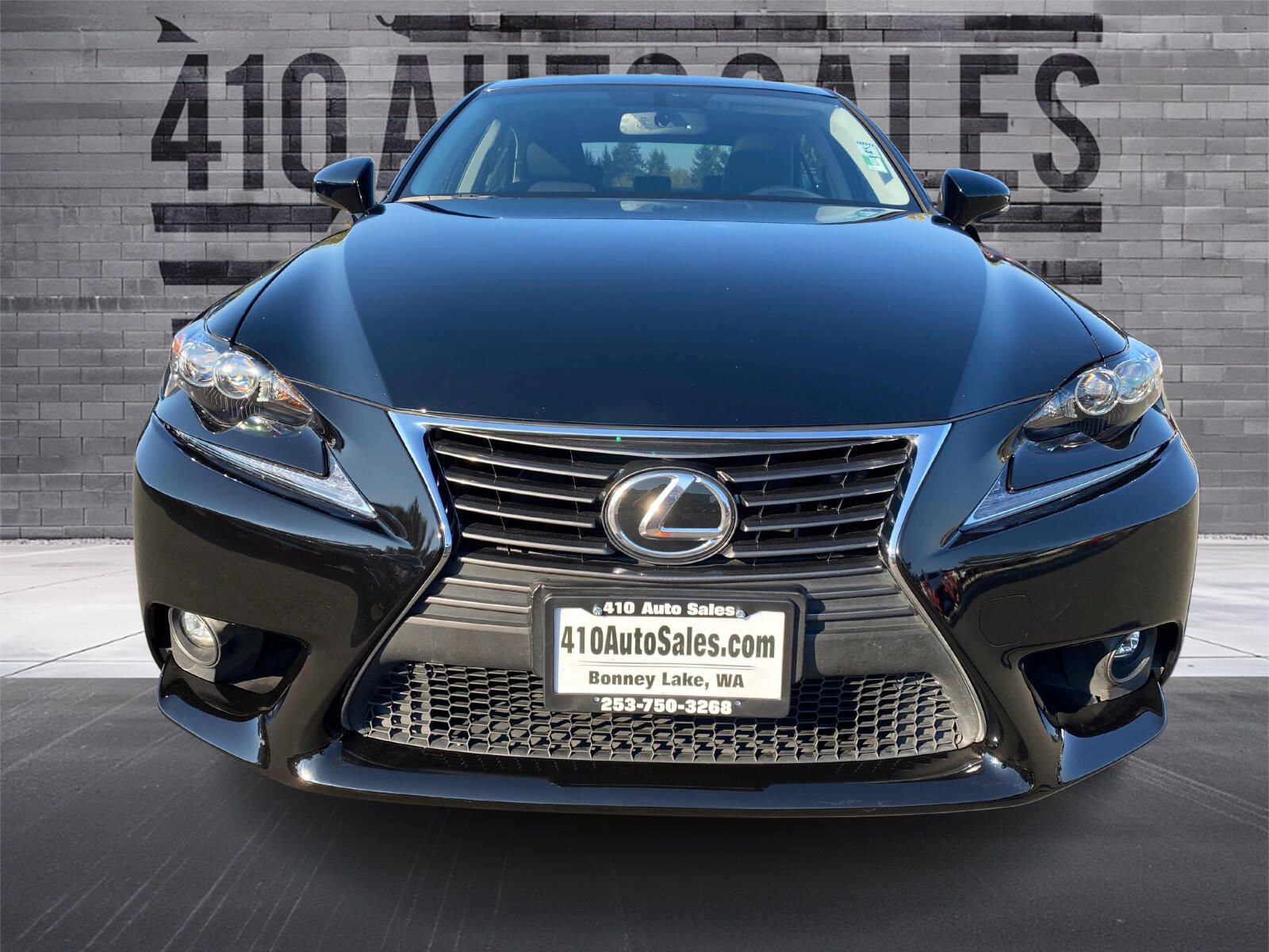 Used 2016 Lexus IS 300 AWD image 5