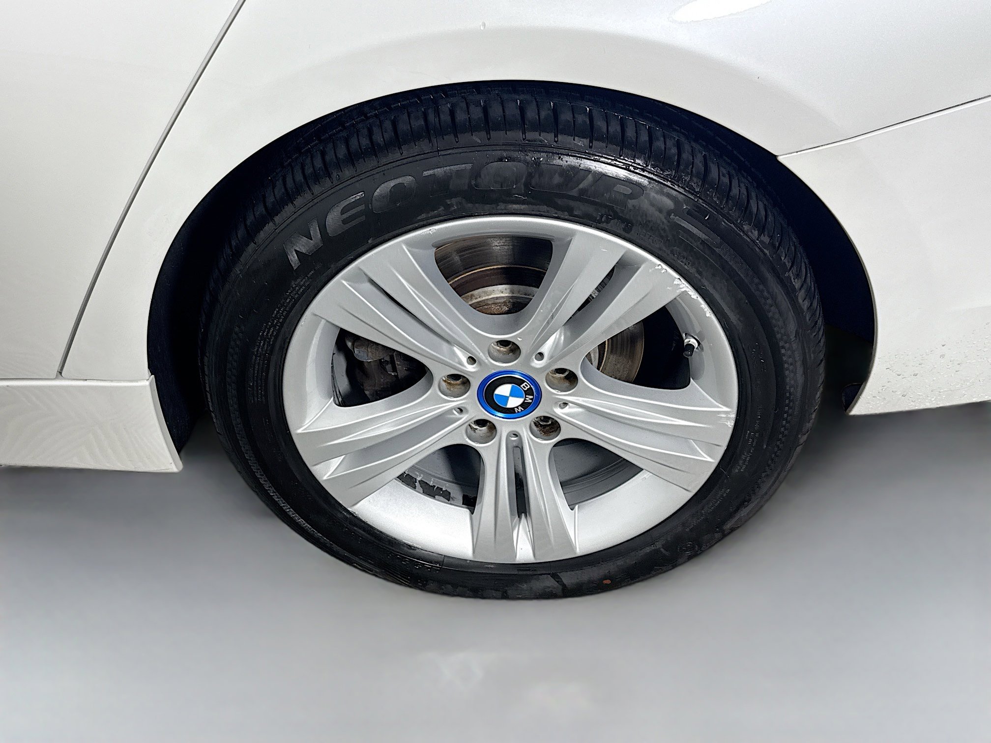 Used 2017 BMW 330e image 36