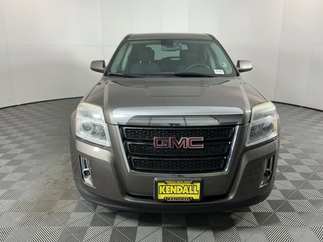 Used 2010 GMC Terrain SLE image 2