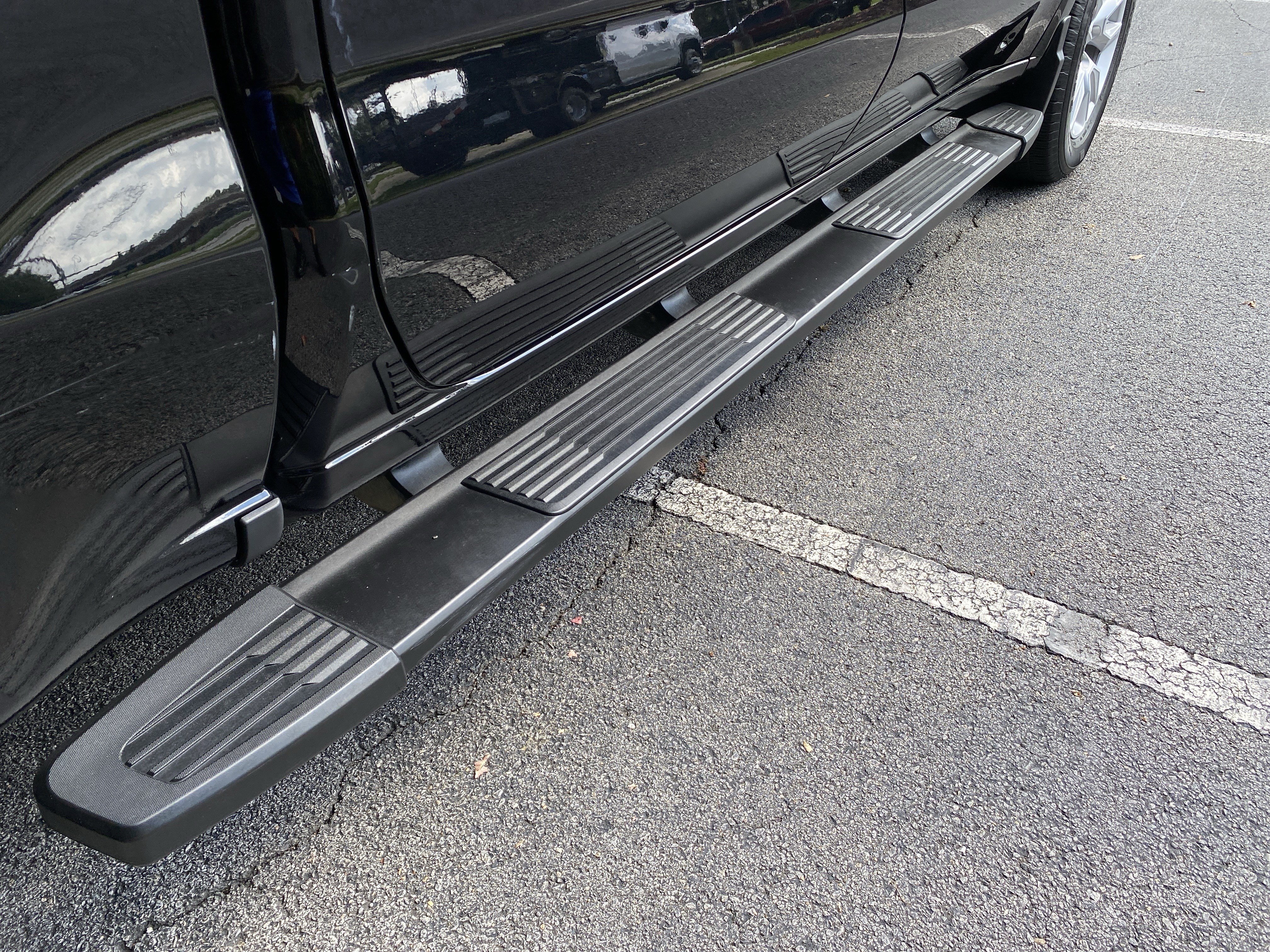 Used 2022 Chevrolet Silverado 1500 Custom AWD/4WD image 38