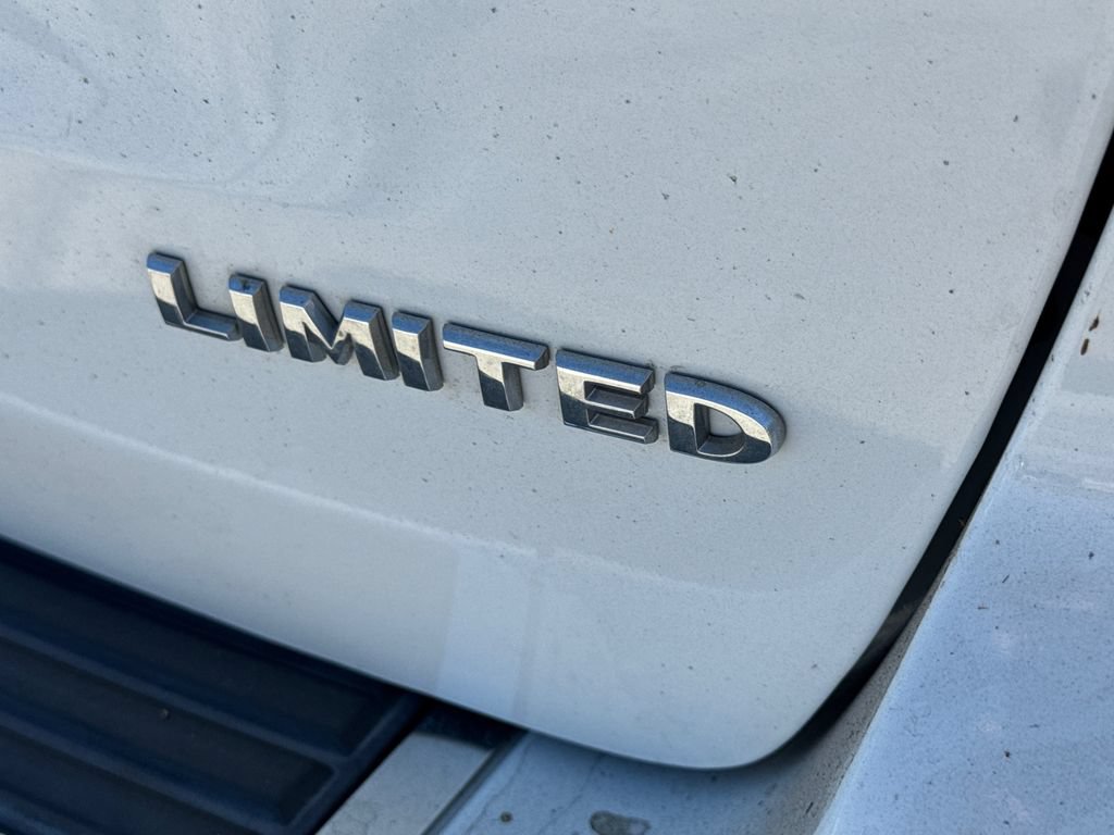 Used 2015 Jeep Grand Cherokee Limited RWD image 6