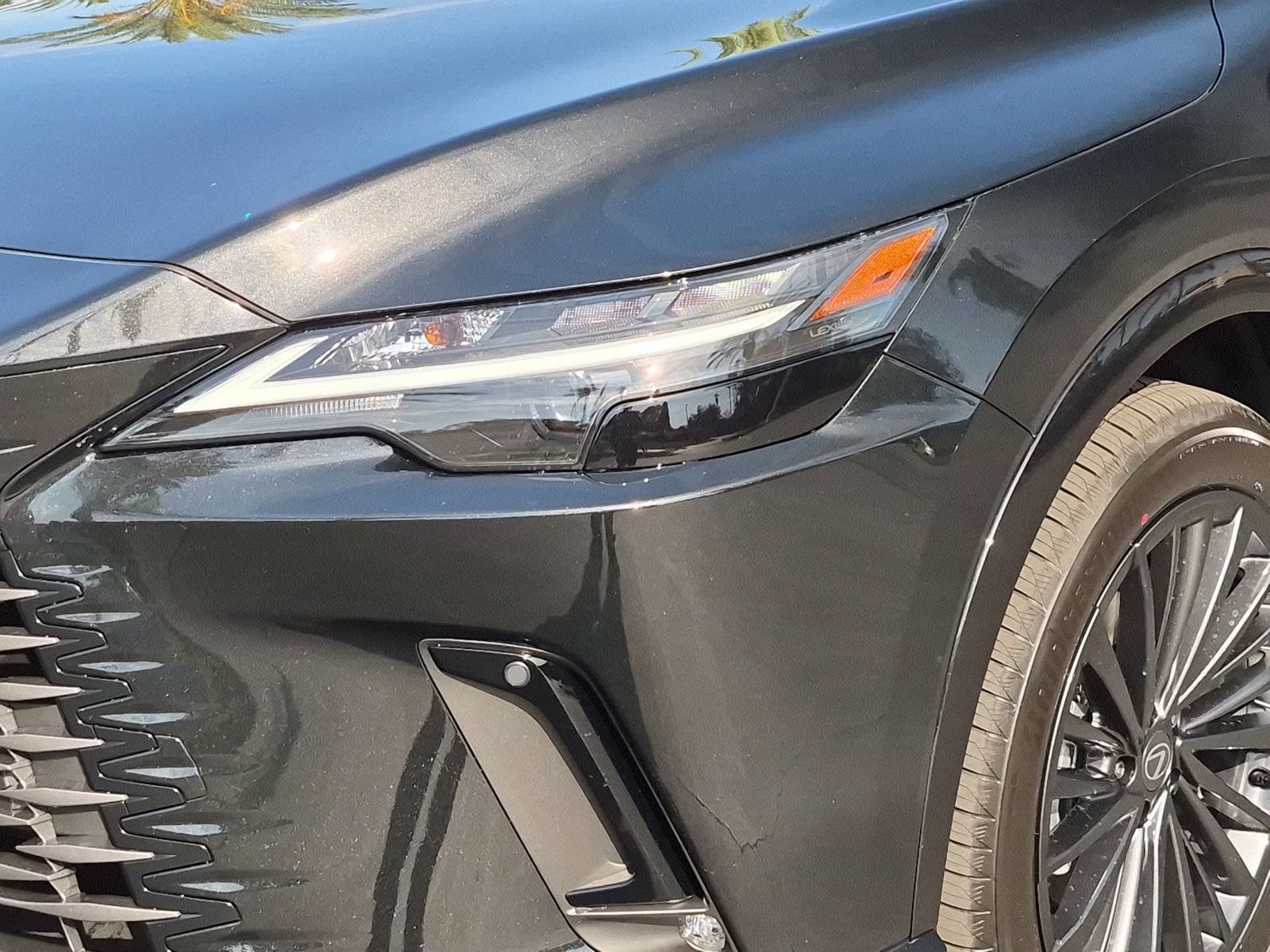 New 2026 Lexus RX 450h AWD image 10