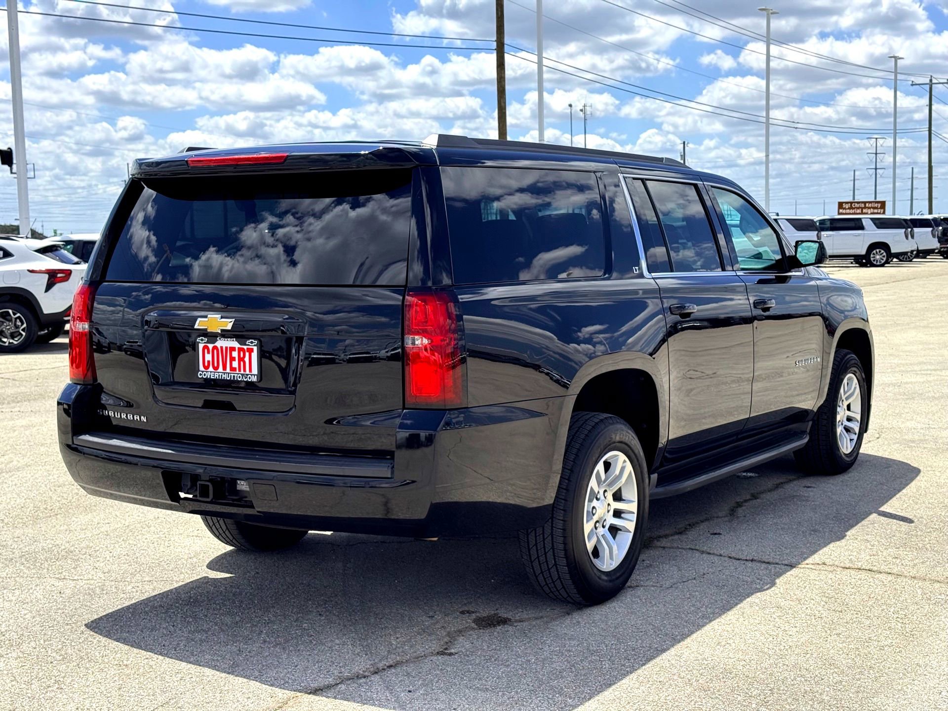 Used 2020 Chevrolet Suburban LT image 6