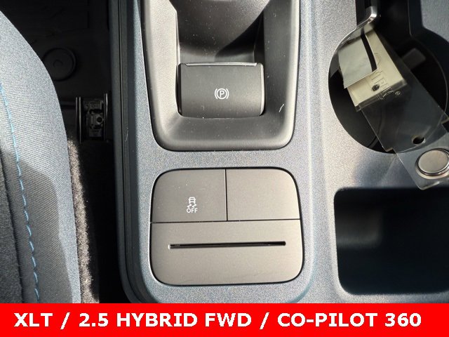 New 2025 Ford Maverick XLT image 19