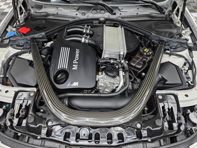 Used 2019 BMW M4 Convertible w/ Competition Package RWD image 39