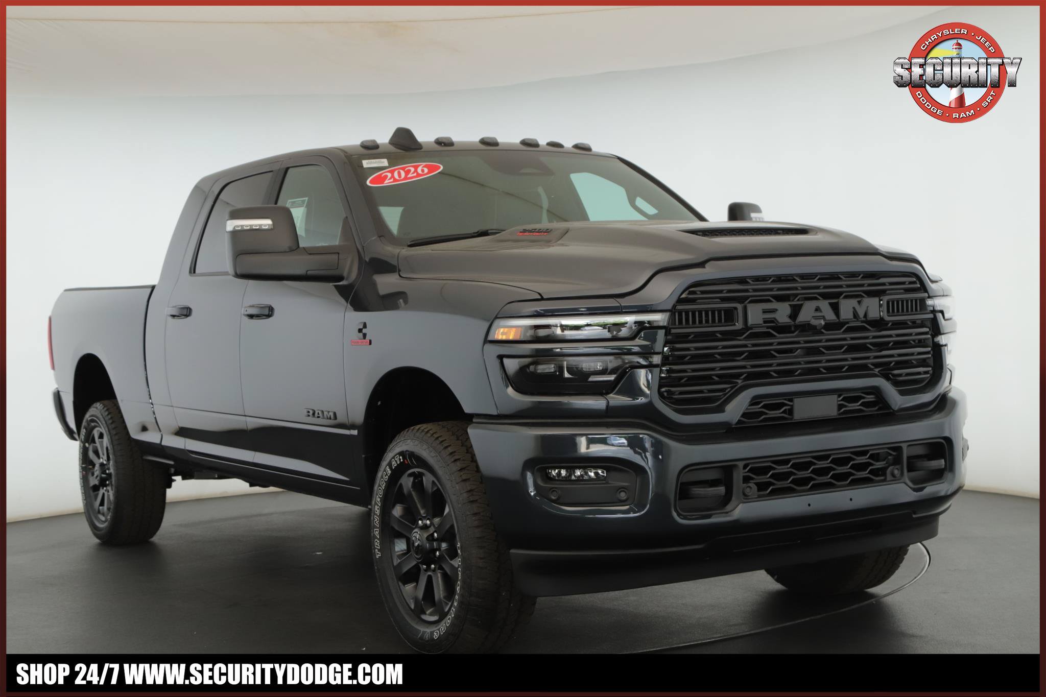 Used 2026 RAM 2500 Laramie w/ Night Edition AWD/4WD image 1