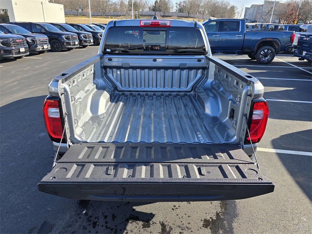 New 2025 GMC Canyon AT4 w/ Nightfall Edition image 27