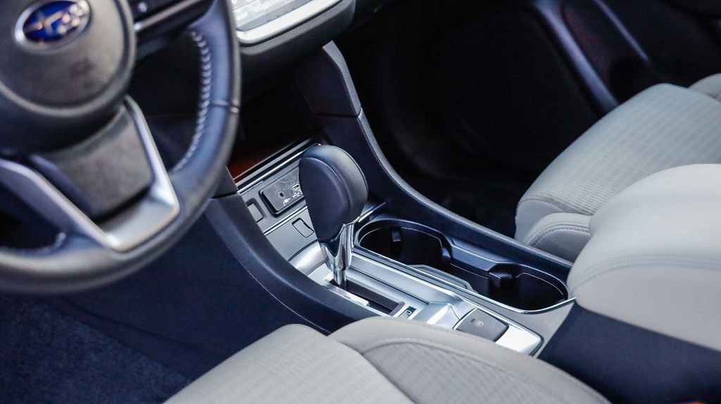 Used 2025 Subaru Ascent Premium image 24