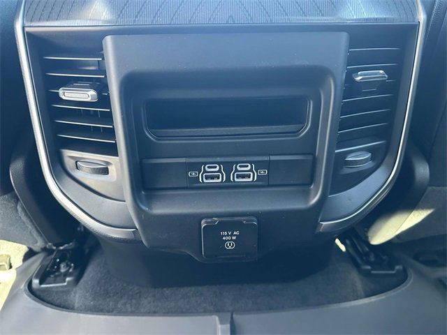New 2026 RAM 1500 4x4 Crew Cab image 18