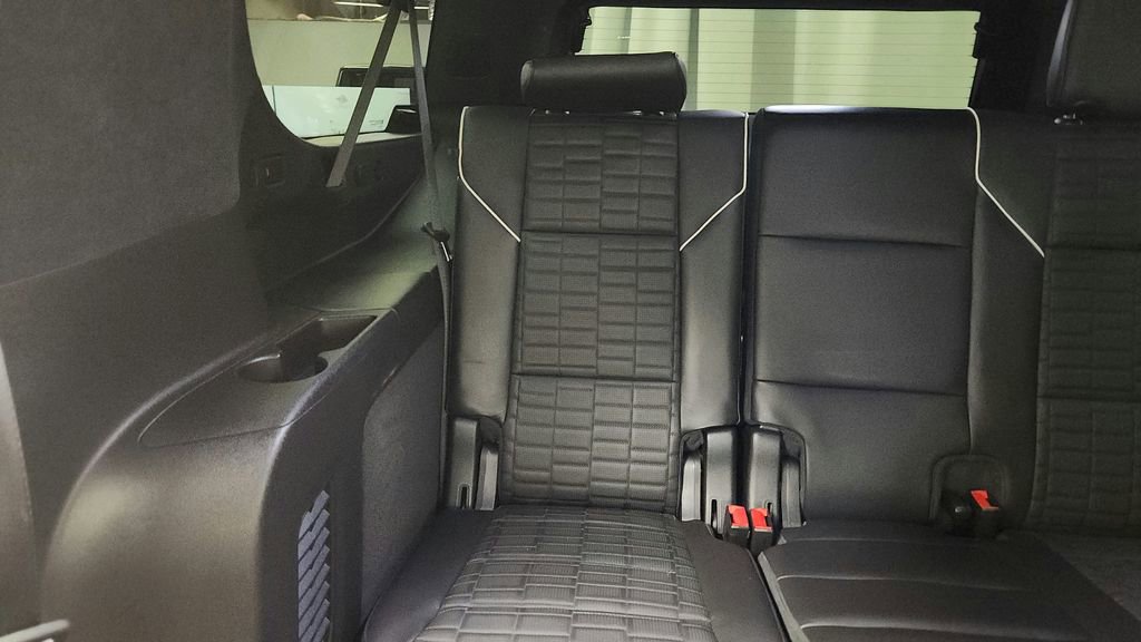 Used 2023 Cadillac Escalade ESV V w/ Heavy-Duty Trailer Package image 51