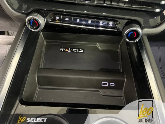 Used 2025 Chevrolet Tahoe RST w/ Advanced Technology Package AWD/4WD image 26