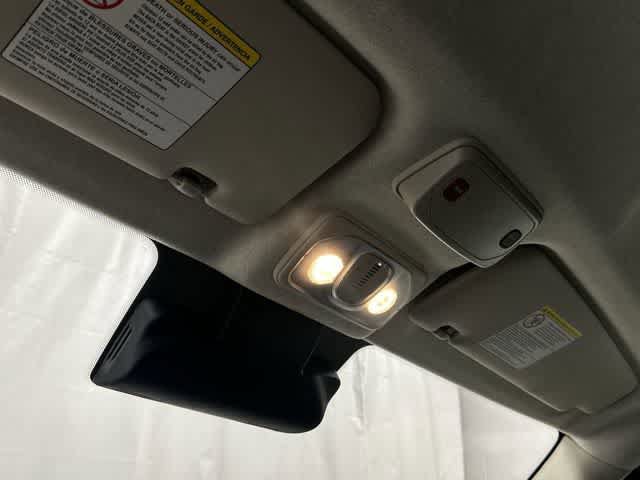 Used 2025 RAM ProMaster 2500 w/ Convenience Group FWD image 21