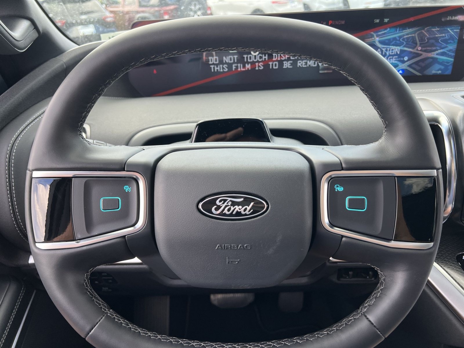 New 2026 Ford Expedition Max Platinum w/ Stealth Appearance Package AWD/4WD image 16