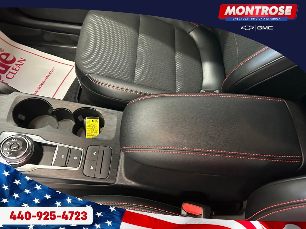 Used 2025 Ford Escape ST-Line w/ Cold Weather Package FWD image 16