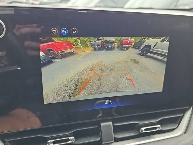 Used 2025 Chevrolet Equinox LT FWD image 25