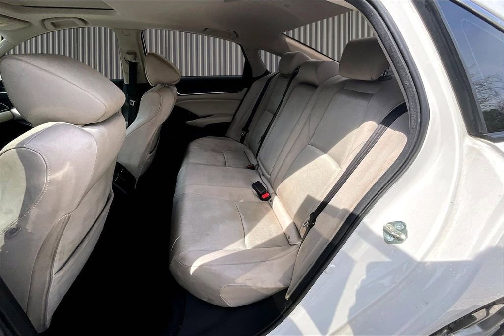 Used 2020 Honda Accord EX image 26
