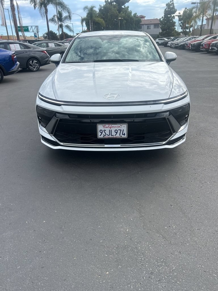 Used 2025 Hyundai Sonata SEL FWD image 4