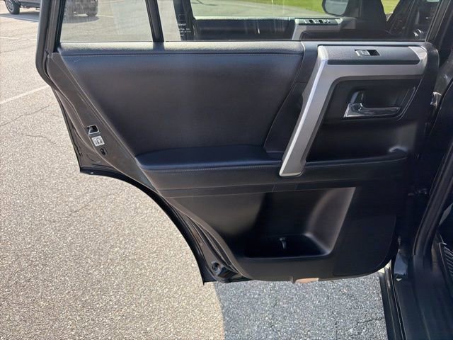 Used 2021 Toyota 4Runner SR5 image 14