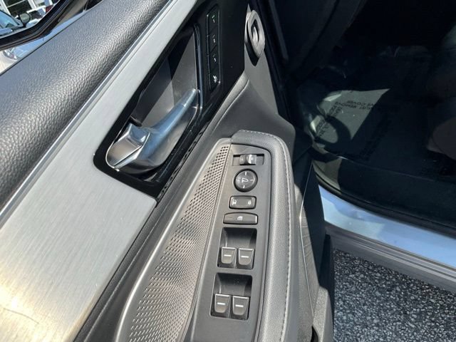 Used 2023 Acura MDX SH-AWD image 8