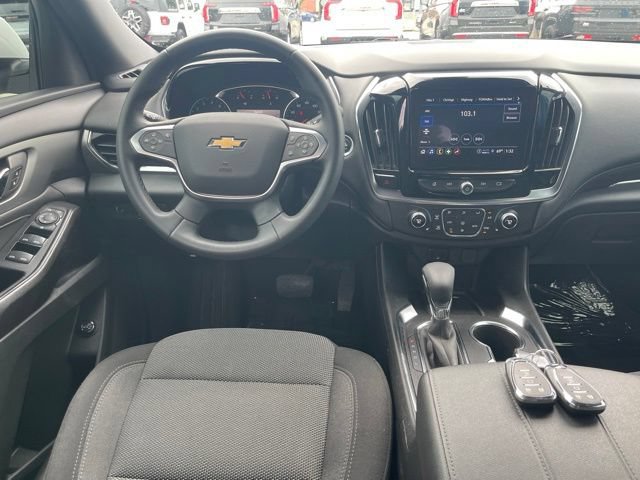 Used 2023 Chevrolet Traverse LT FWD image 18