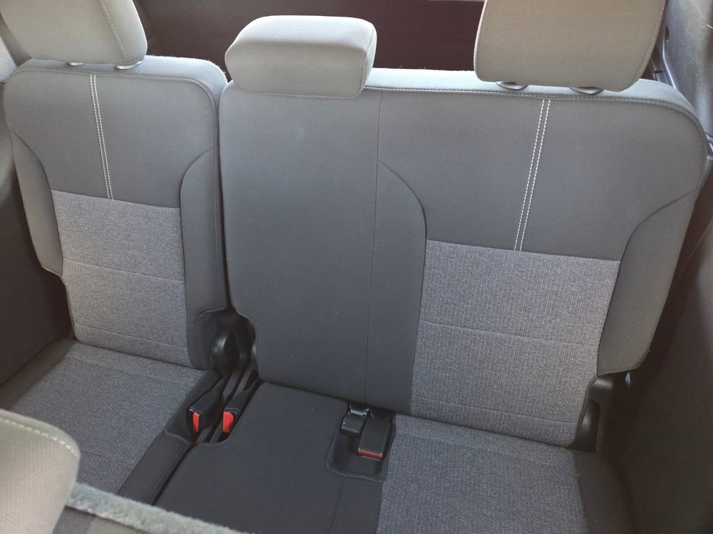 Certified 2025 GMC Acadia Elevation image 8