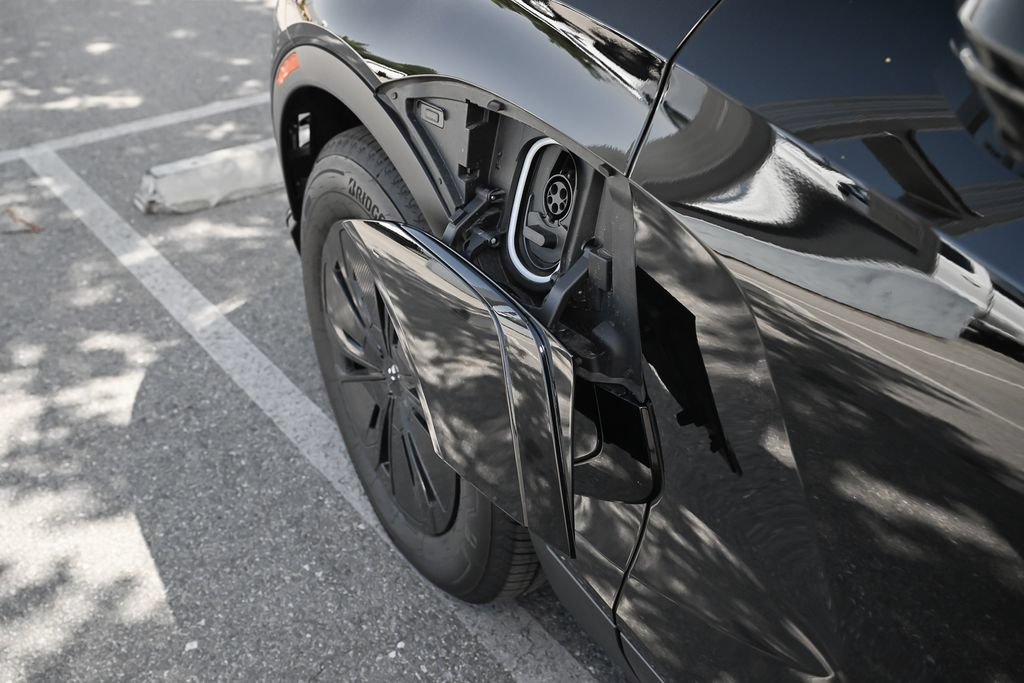 New 2026 Chevrolet Blazer EV LT FWD image 12