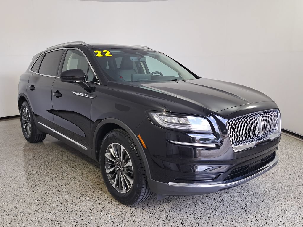 Certified 2022 Lincoln Nautilus FWD w/ Premium Package image 32