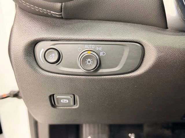 Certified 2024 Chevrolet Blazer LT w/ Convenience Package image 15