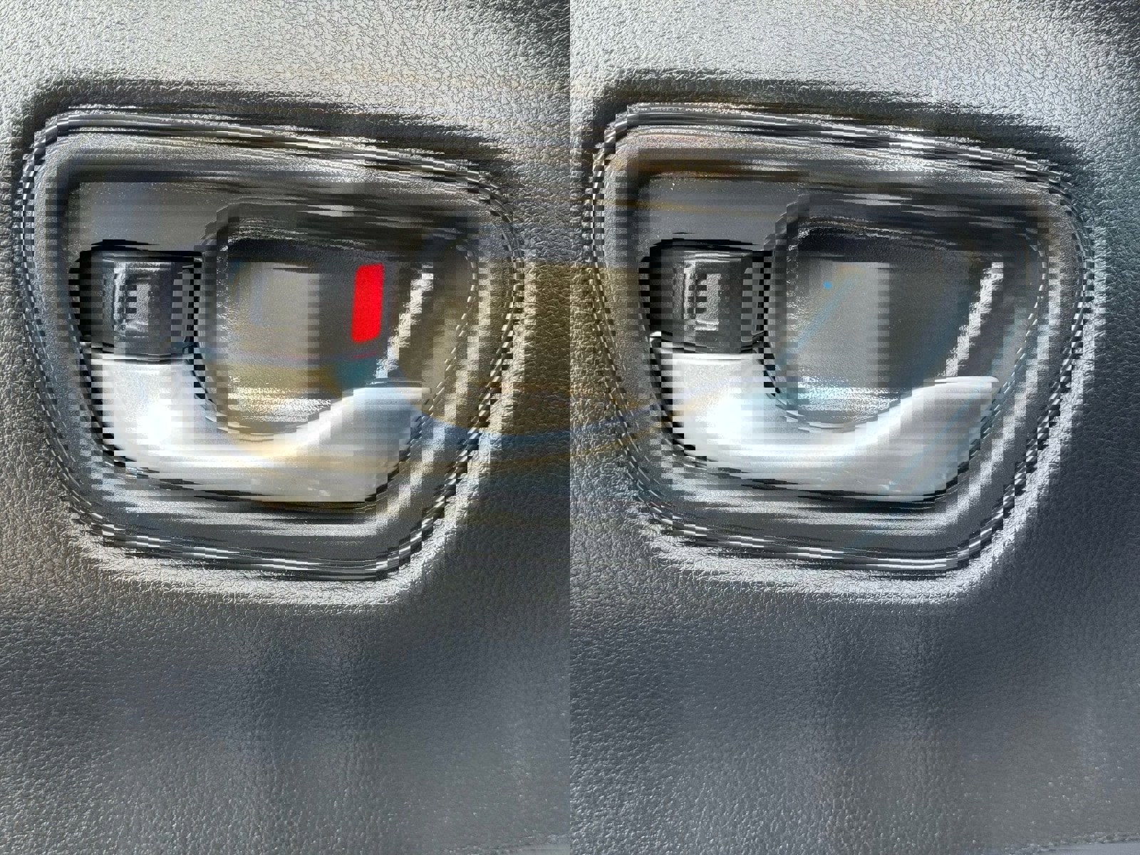 Used 2024 Honda HR-V Sport image 21