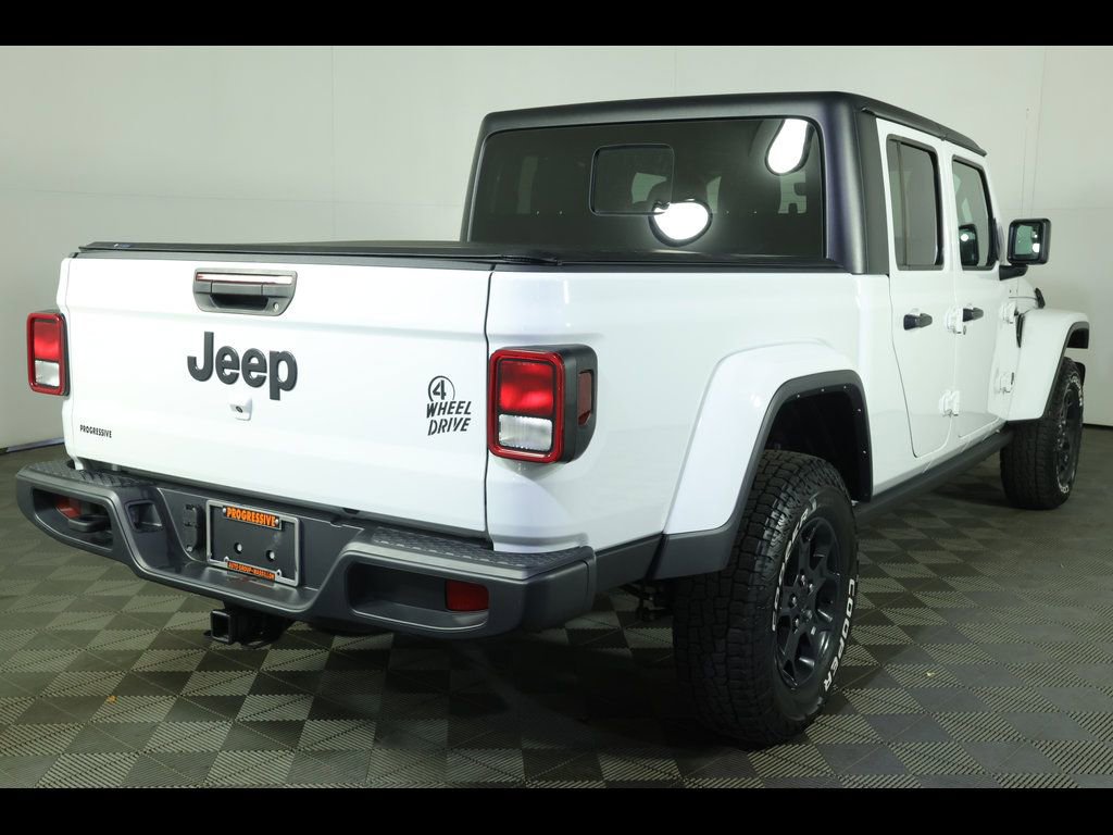 Used 2023 Jeep Gladiator Sport AWD/4WD image 9