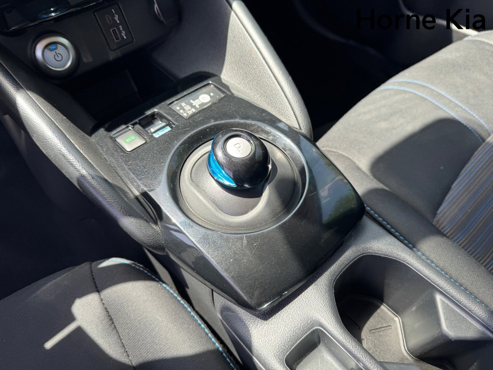 Used 2020 Nissan Leaf SV w/ SV Technology Package image 21