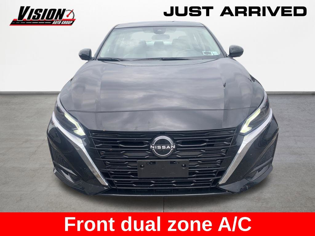 Used 2024 Nissan Altima 2.5 SL AWD/4WD image 5
